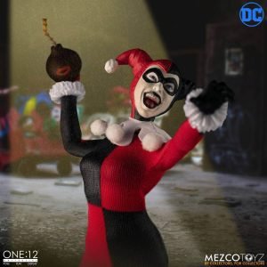 DC Comics Harley Quinn Deluxe 1/12 Figura 16 Cm